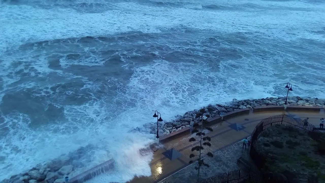 Junto Al Mar Lejlighed Torremolinos Spanien