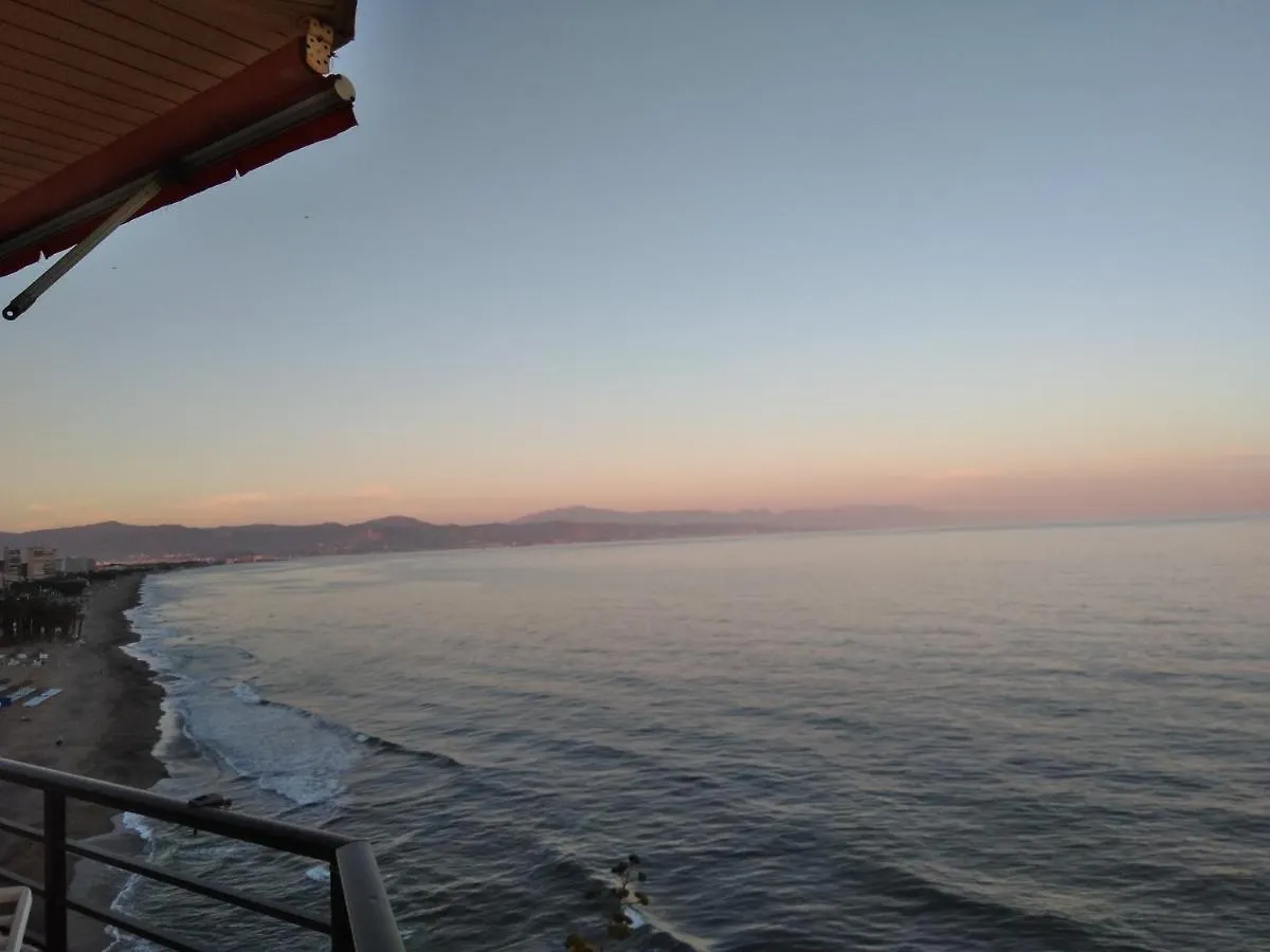 Apartament Junto Al Mar Torremolinos 0*,